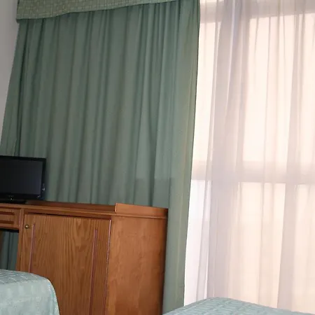 Hotel Austria 76 2*