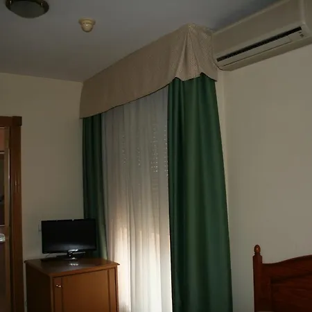 Hotel Austria 76 2*