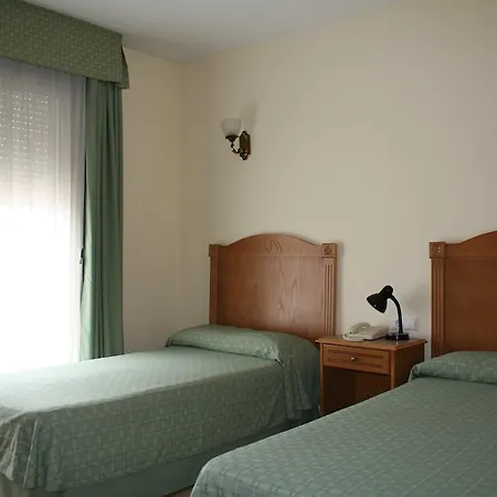 Hotel Austria 76 2*