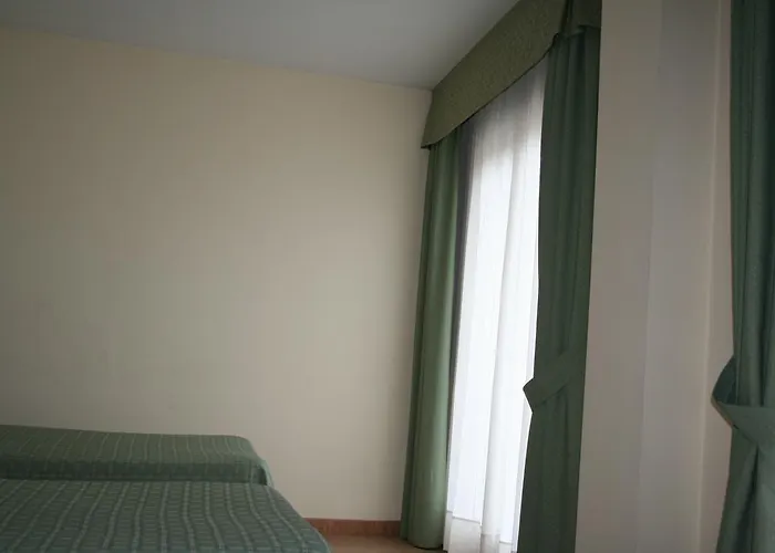 Hotel Austria 76 2*