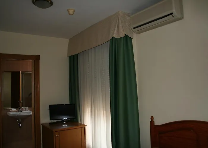Hotel Austria 76 2*