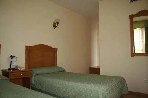 Austria 76 Hotel 2*